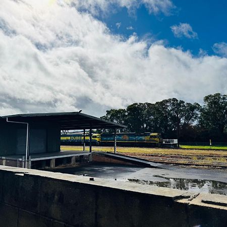 A Railway Lodge Taree Extérieur photo